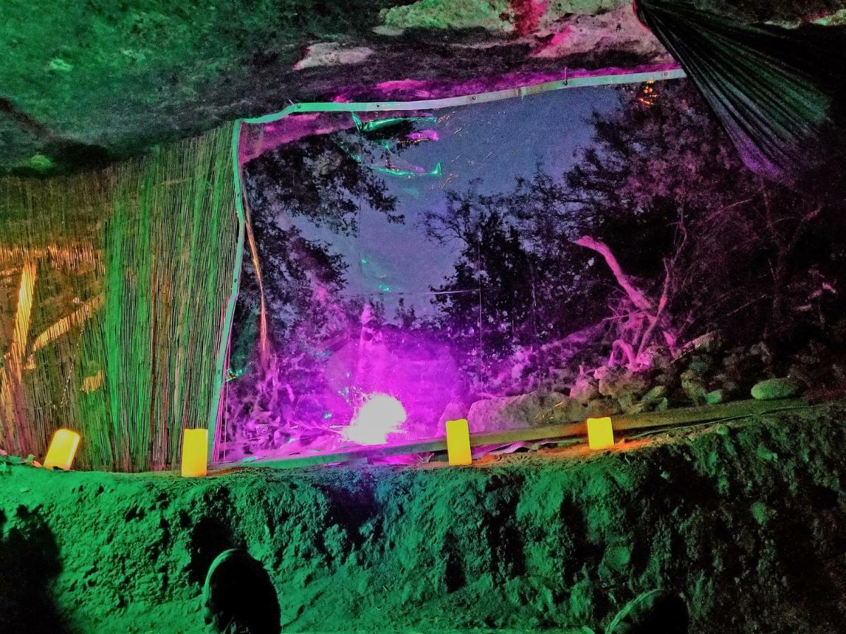 Cave, Yurt, Bubble And Other Glamping Adventures Hotel Sedona Exterior photo